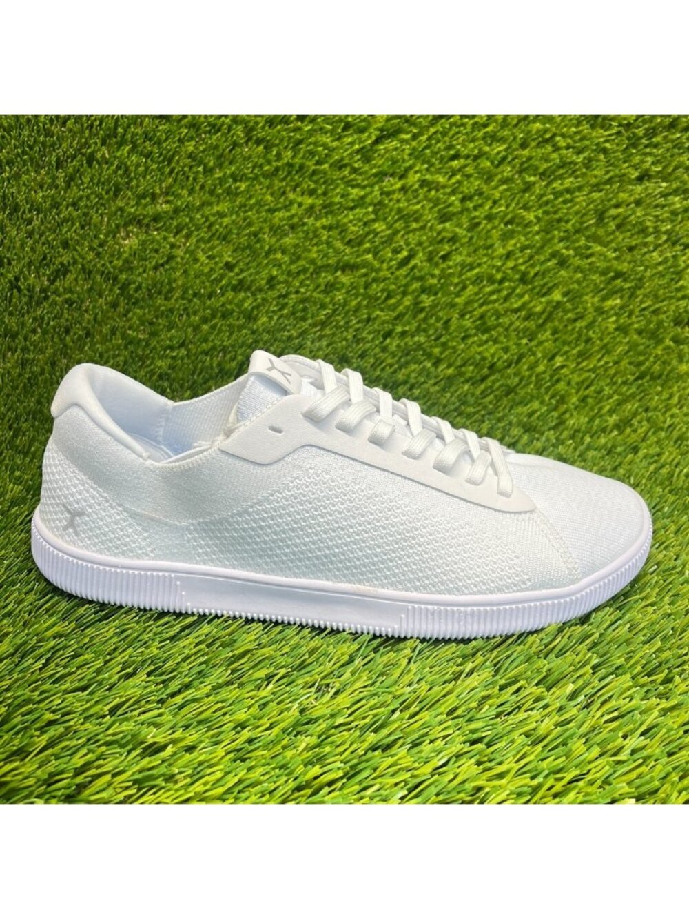 Flux Adapt Trainer White Mens Size 9 Womens Size 10 Barefoot Running Shoes